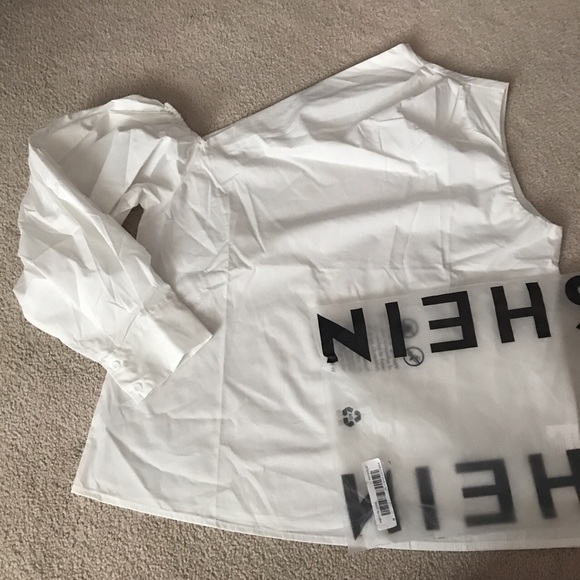 BNWT SHEIN ASSYMETRICAL BLOUSE - Picture 3 of 3